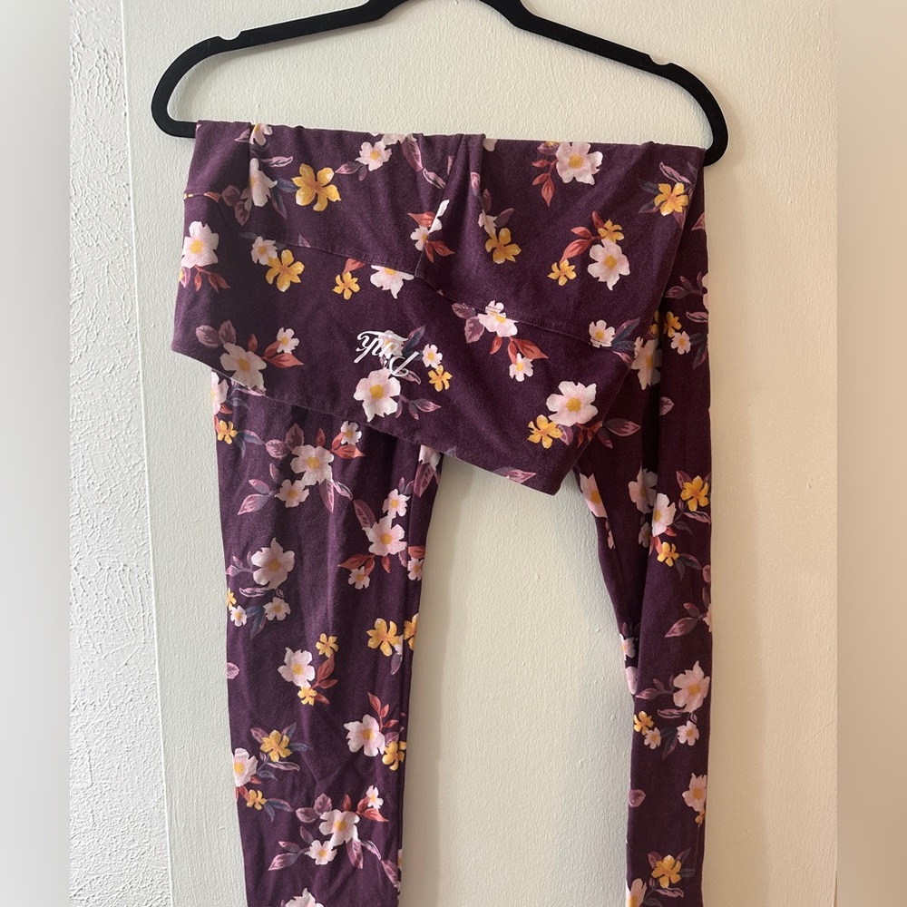 PINK Yoga Leggings